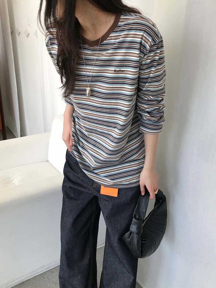 ESCHER韓國直郵女士新品休閑26春夏時尚真品人氣長袖T恤刺繡ESCHER長袖T恤