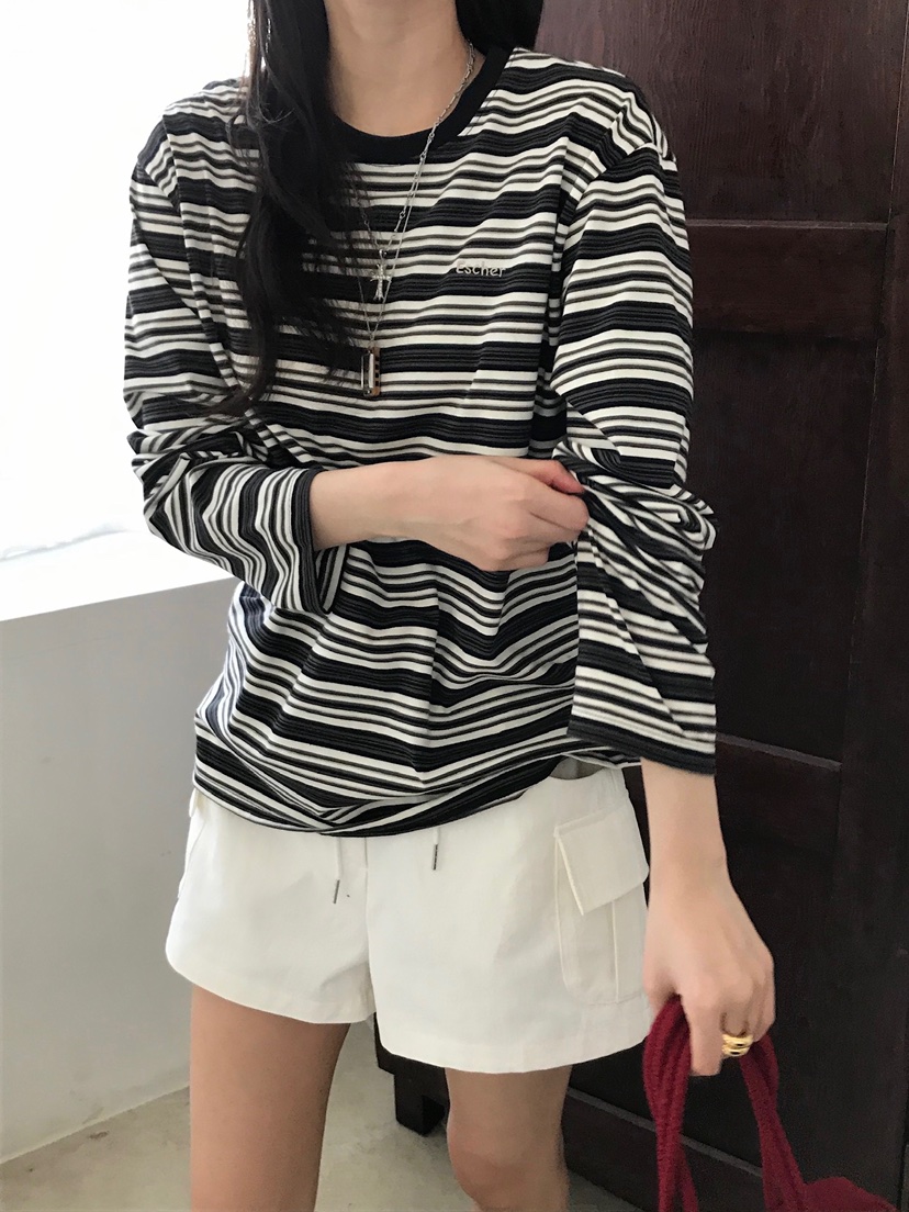 ESCHER韓國直郵女士新品休閑26春夏時尚真品人氣長袖T恤刺繡ESCHER長袖T恤