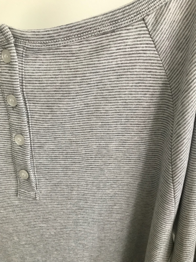 ESCHER東大門實拍女士新品熱賣休閑真品26春夏職業長袖T恤ESCHER長袖T恤