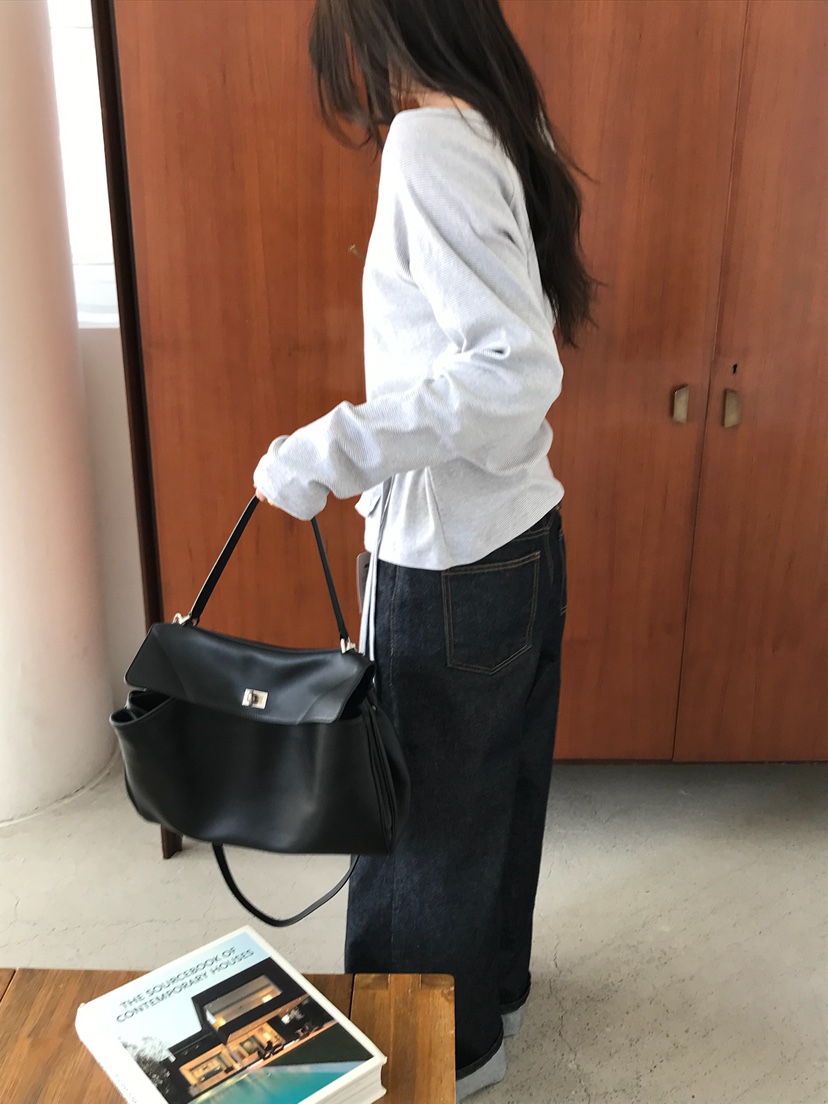 ESCHER東大門實拍女士新品熱賣休閑真品26春夏職業長袖T恤ESCHER長袖T恤