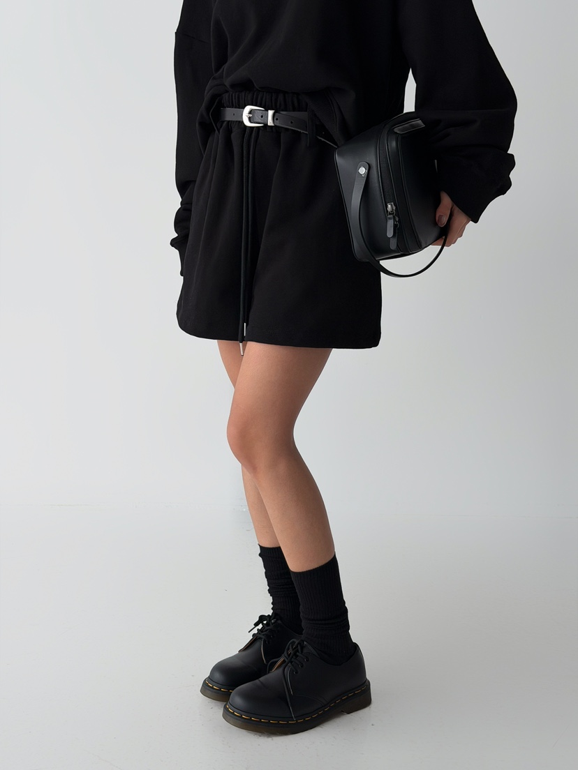 ANGLOG BEIGE東大門實拍女裝新款熱賣人氣時尚短褲不含腰帶ANGLOG BEIGE短褲