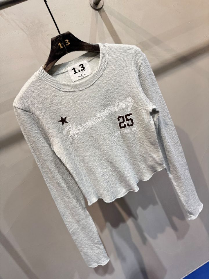 1.3東大門直郵女裝新款人氣推薦休閑26春夏熱賣職業長袖T恤1.3長袖T恤