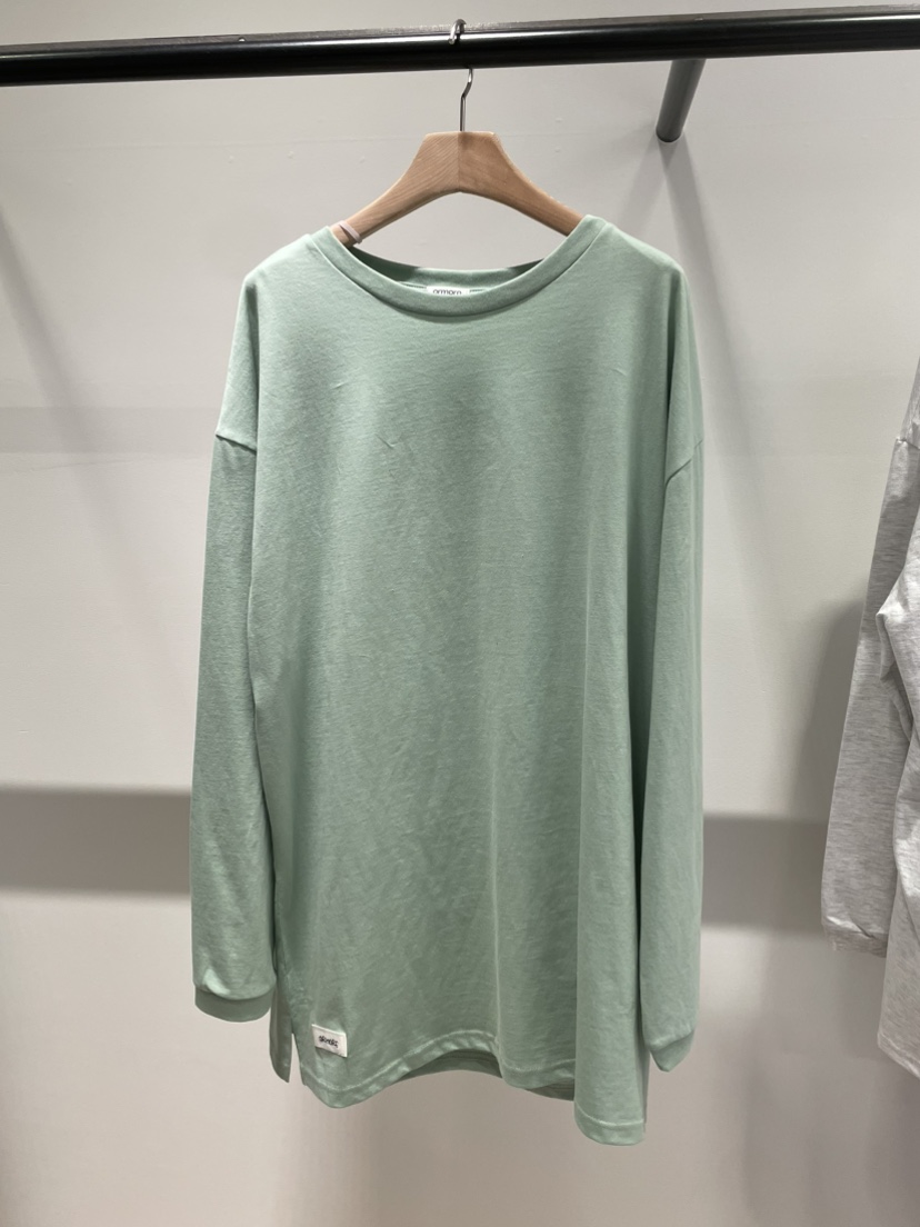 ORMORE東大門代購女裝新款真品26春夏推薦熱賣職業長袖T恤ORMORE長袖T恤圖色1