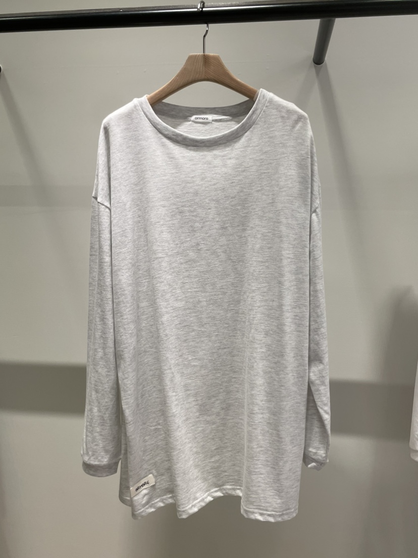 ORMORE東大門代購女裝新款真品26春夏推薦熱賣職業長袖T恤ORMORE長袖T恤圖色2