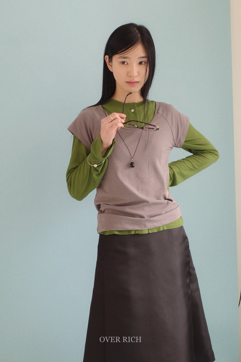 OVER RICH東大門代購女士新款人氣26春夏職業時尚推薦T恤OVER RICHT恤