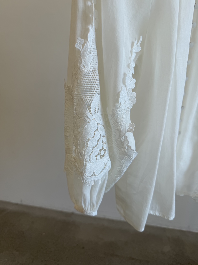 LAUNDRY韓國直郵女裝新款真品職業時尚推薦襯衫蕾絲衫亞麻LAUNDRY襯衫/蕾絲衫