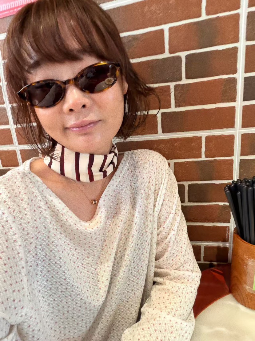 OLI SEOUL韓國直郵女裝新品26春夏真品休閑熱賣人氣長袖T恤OLI SEOUL長袖T恤