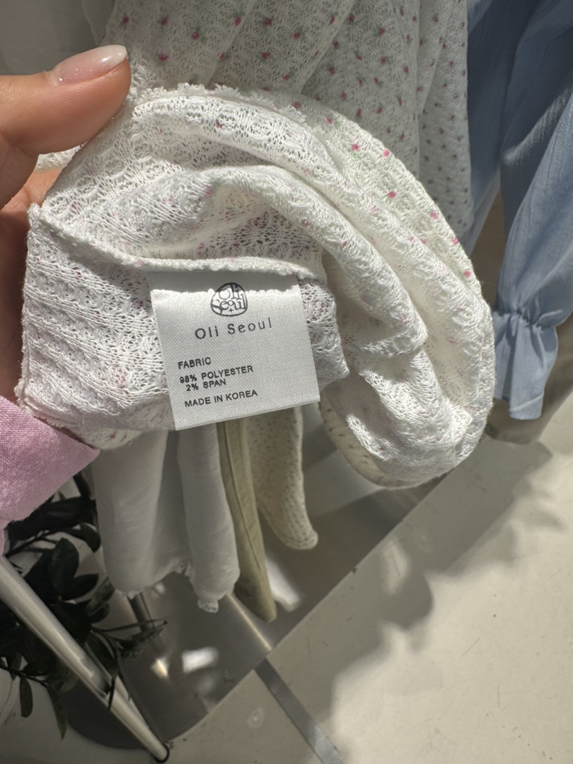 OLI SEOUL韓國直郵女裝新品26春夏真品休閑熱賣人氣長袖T恤OLI SEOUL長袖T恤