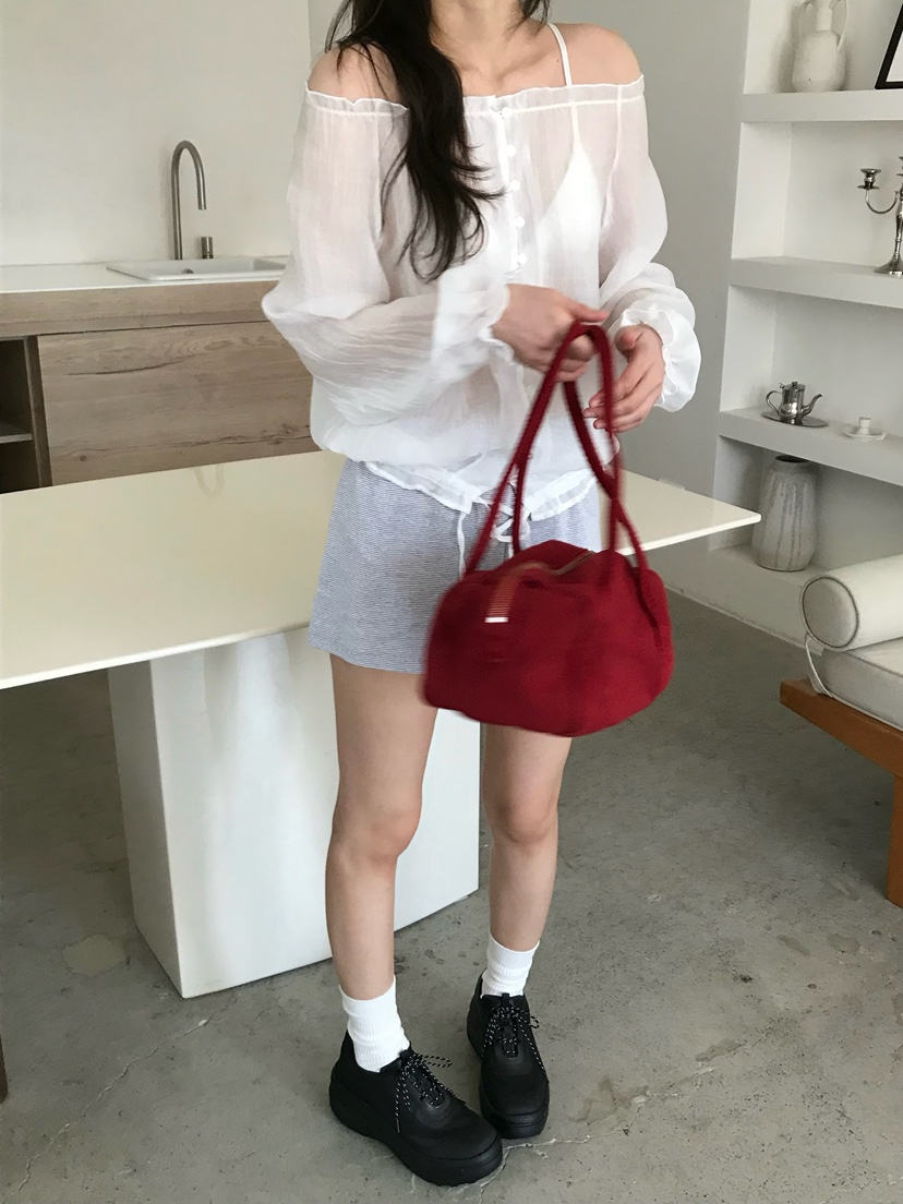 ESCHER東大門實拍女裝新款熱賣休閑真品人氣職業襯衫蕾絲衫ESCHER襯衫/蕾絲衫