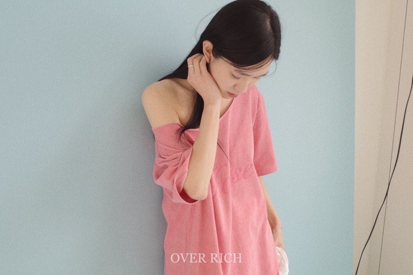 OVER RICH東大門代購女裝新品熱賣人氣時尚休閑職業真品T恤OVER RICHT恤