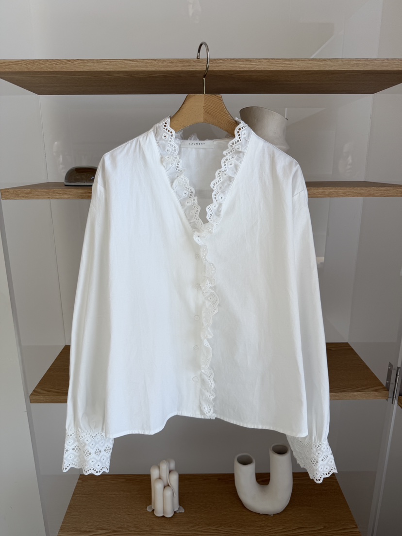 LAUNDRY東大門實拍女裝新品熱賣職業推薦襯衫蕾絲衫棉質蕾絲LAUNDRY襯衫/蕾絲衫圖色1