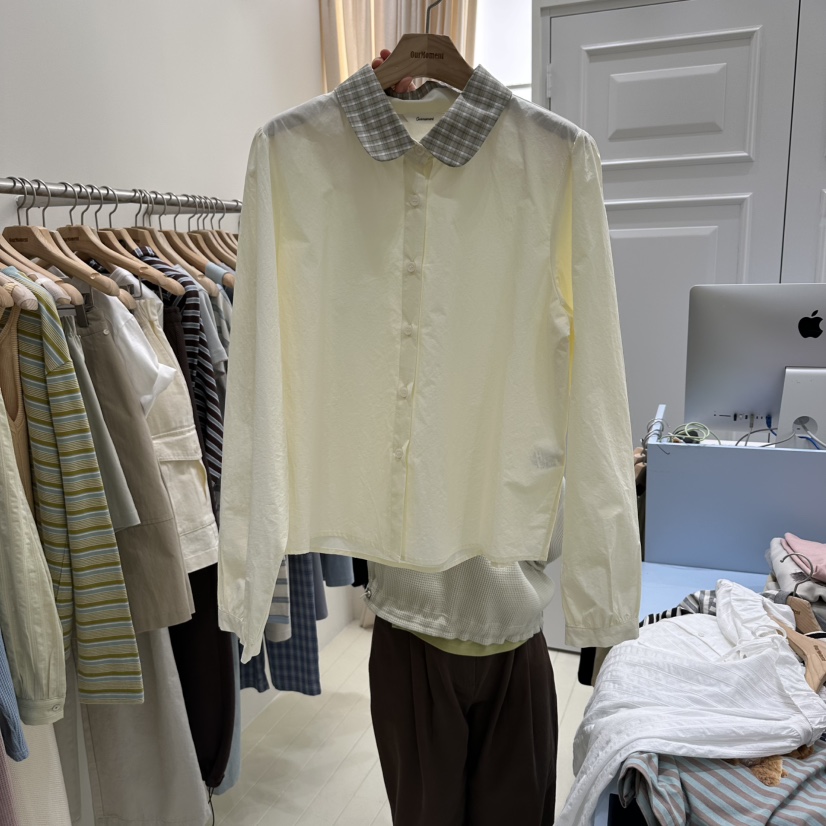 OURMOMENT韓國代購女士新品時尚熱賣真品人氣職業襯衫蕾絲衫OURMOMENT襯衫/蕾絲衫圖色1