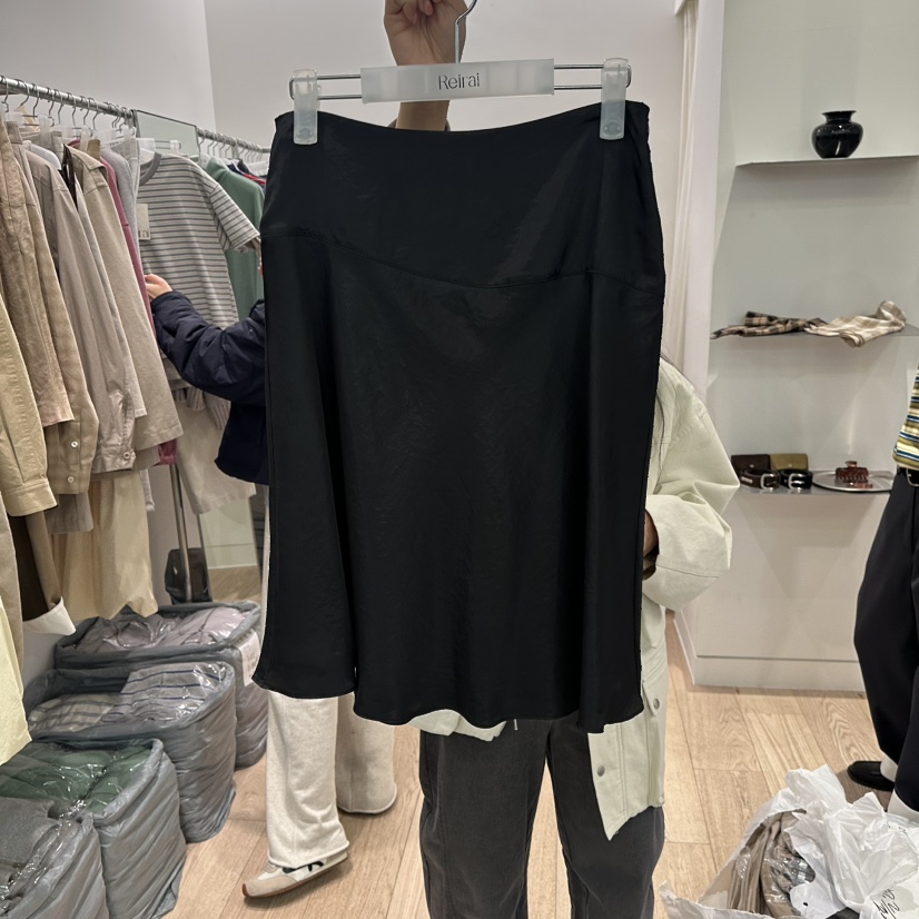 REIRAI東大門實拍女裝新款推薦職業熱賣休閑半身裙中短裙Reirai半身裙/中短裙圖色2