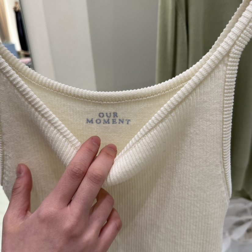 OURMOMENT韓國直郵女士新款休閑職業真品26春夏時尚吊帶背心OURMOMENT吊帶/背心