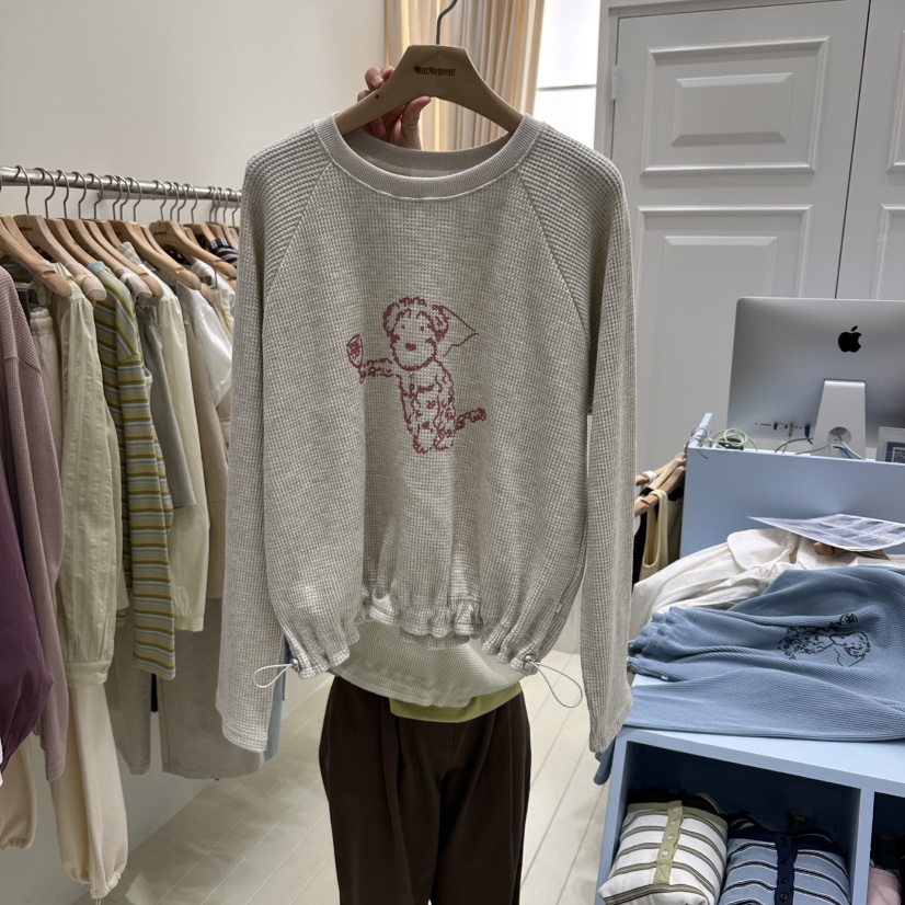 OURMOMENT東大門直郵女裝新款真品推薦人氣26春夏職業衛衣OURMOMENT衛衣圖色1