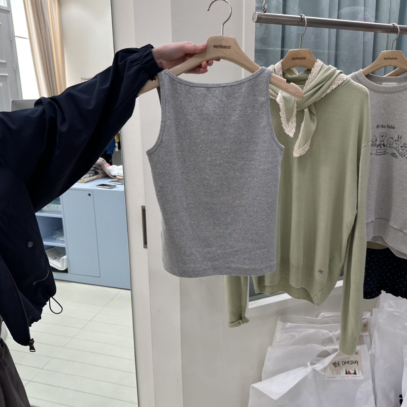 OURMOMENT韓國代購女士新款時尚26春夏職業真品人氣吊帶背心OURMOMENT吊帶/背心