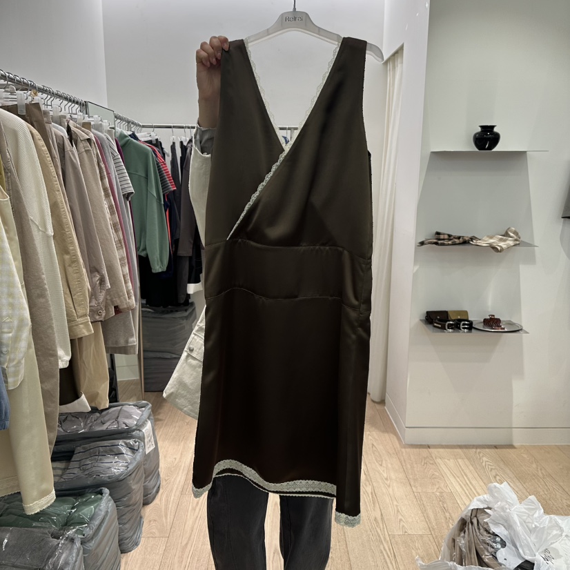 REIRAI韓國代購女士新品26春夏熱賣推薦真品時尚人氣連衣裙Reirai連衣裙圖色2