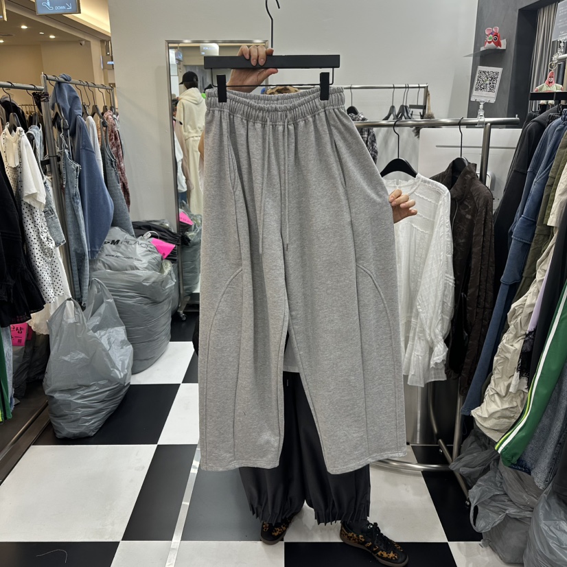 LADYBLACK/THE BLACK東大門直郵女裝新款休閑休閑褲鏤空LADYBLACK/THE BLACK休閑褲圖色1