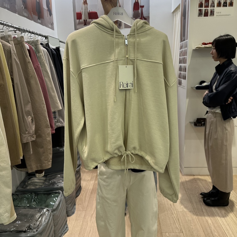 REIRAI東大門實拍女裝新品推薦職業時尚熱賣夾克連帽拉鏈衫Reirai夾克圖色2