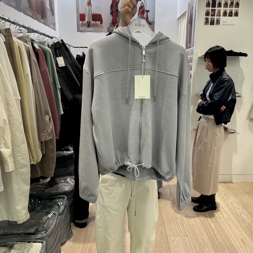 REIRAI東大門實拍女裝新品推薦職業時尚熱賣夾克連帽拉鏈衫Reirai夾克圖色4