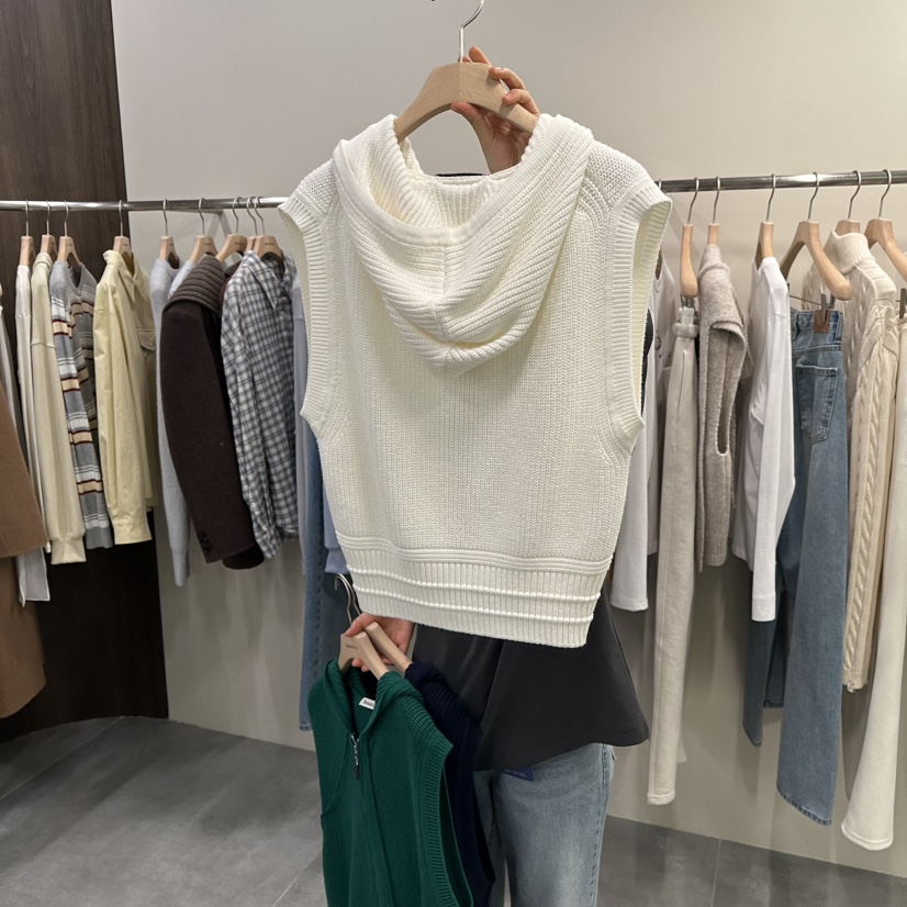 URBANSTORY/REMAKING東大門代購女裝新品熱賣馬甲拉鏈連帽Remaking/URBANSTORY馬甲