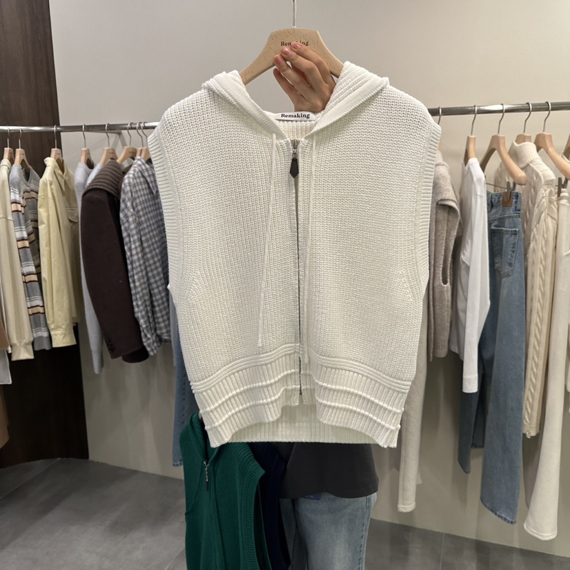 URBANSTORY/REMAKING東大門代購女裝新品熱賣馬甲拉鏈連帽Remaking/URBANSTORY馬甲圖色1