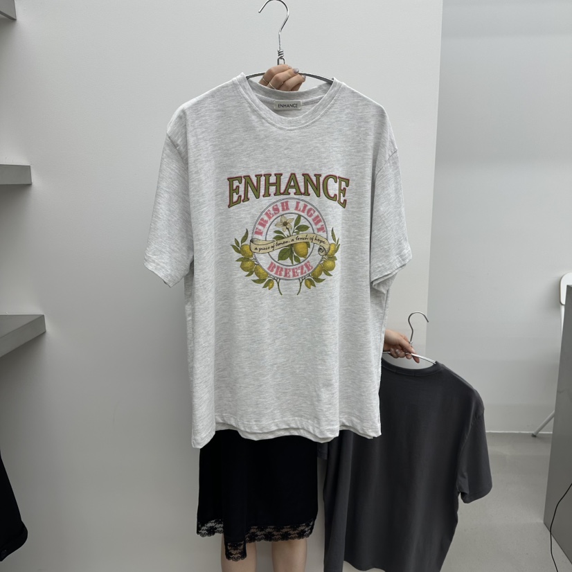 ENHANCE東大門直郵女裝新品時尚推薦職業真品熱賣人氣T恤ENHANCE/HOPESMORET恤圖色1