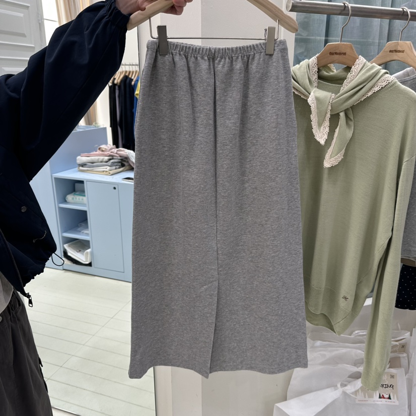 OURMOMENT韓國代購女士新品真品推薦休閑熱賣26春夏時尚長裙OURMOMENT長裙