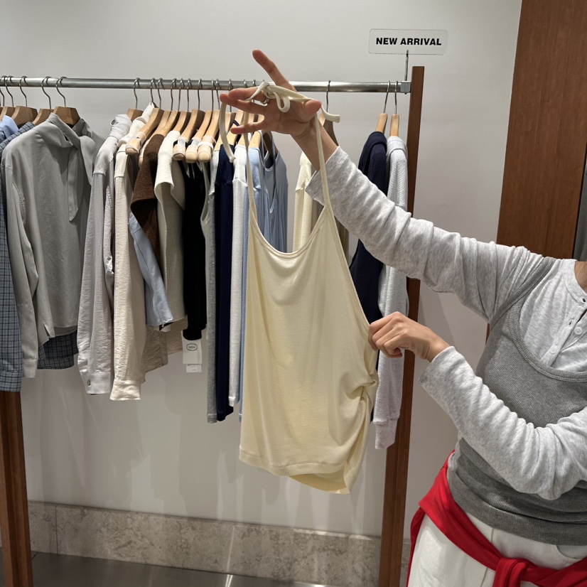 ANDMORE BUTTON東大門直郵女裝新品時尚職業休閑吊帶背心ANDMORE BUTTON吊帶/背心圖色1