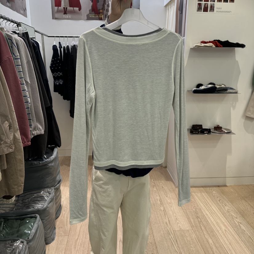 REIRAI東大門實拍女裝新品休閑真品熱賣推薦時尚長袖T恤V領Reirai長袖T恤