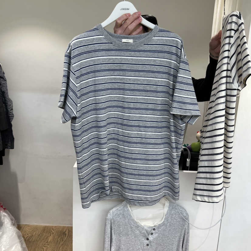 JINSIM韓國直郵女士新品熱賣休閑推薦人氣真品職業時尚T恤JINSIMT恤圖色2