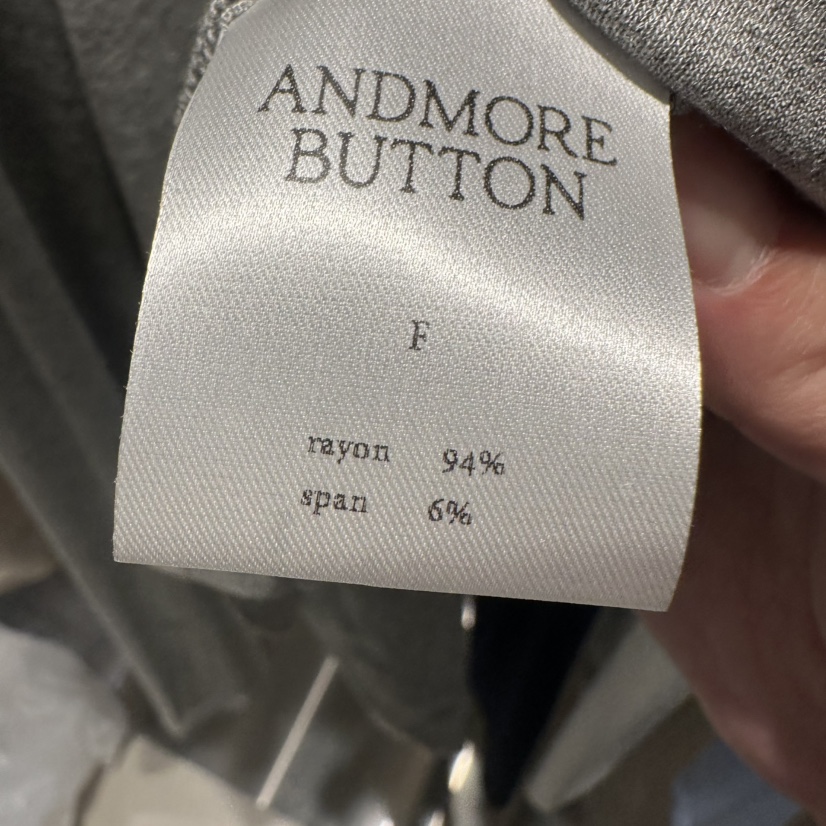 ANDMORE BUTTON韓國直郵女士新款休閑推薦26春夏長袖T恤ANDMORE BUTTON長袖T恤