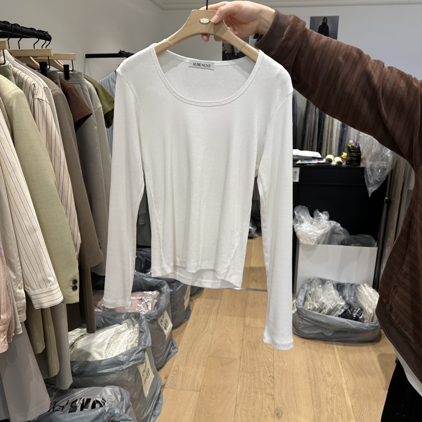 aube nunt東大門實拍女裝新品人氣推薦真品時尚職業長袖T恤aube nunt長袖T恤圖色1