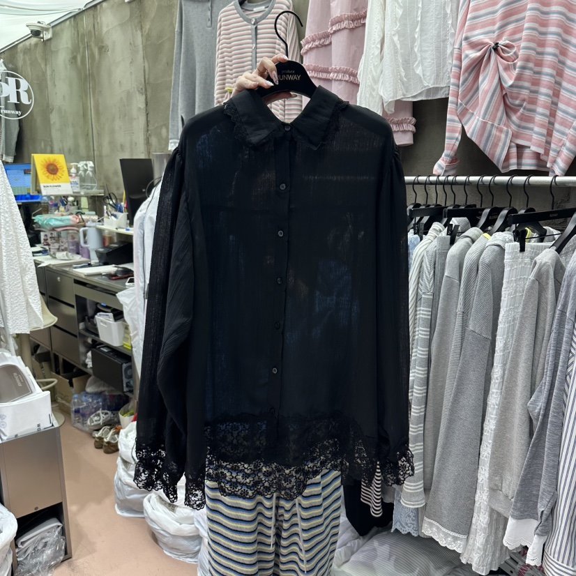 RUNWAY-런웨이韓國直郵女士新品時尚推薦襯衫蕾絲衫可愛的RUNWAY襯衫/蕾絲衫圖色3