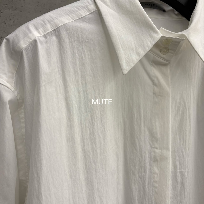 MUTE-P東大門直郵女裝新款真品26春夏熱賣職業襯衫蕾絲衫MUTE襯衫/蕾絲衫