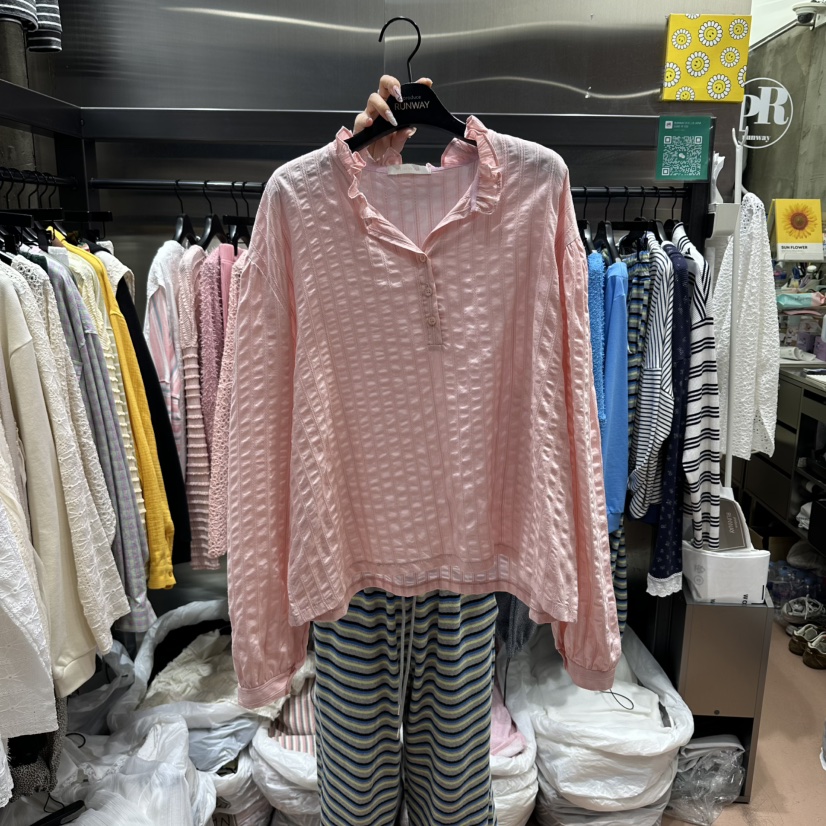 RUNWAY-런웨이韓國代購女裝新品真品人氣26春夏襯衫蕾絲衫RUNWAY襯衫/蕾絲衫圖色1