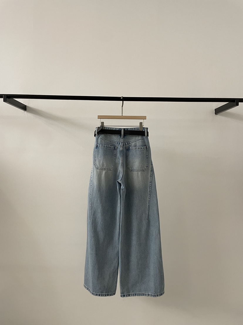 2DA/DARIMI-P東大門代購女士新品真品人氣牛仔褲含腰帶2DA/DARIMI-P牛仔褲