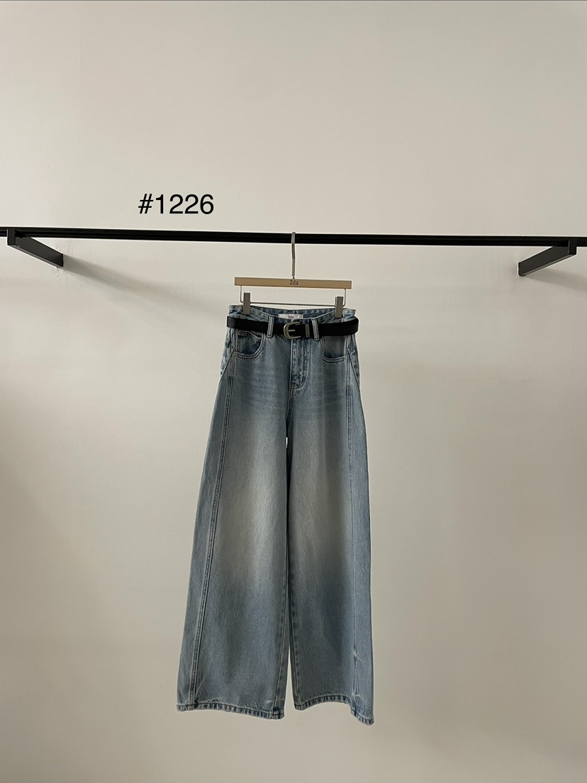 2DA/DARIMI-P東大門代購女士新品真品人氣牛仔褲含腰帶2DA/DARIMI-P牛仔褲圖色1