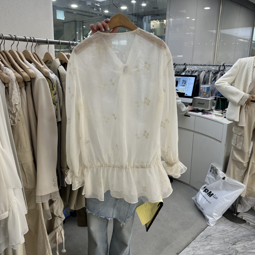 FOUNDATION東大門實拍女裝新品職業推薦26春夏襯衫蕾絲衫FOUNDATION襯衫/蕾絲衫