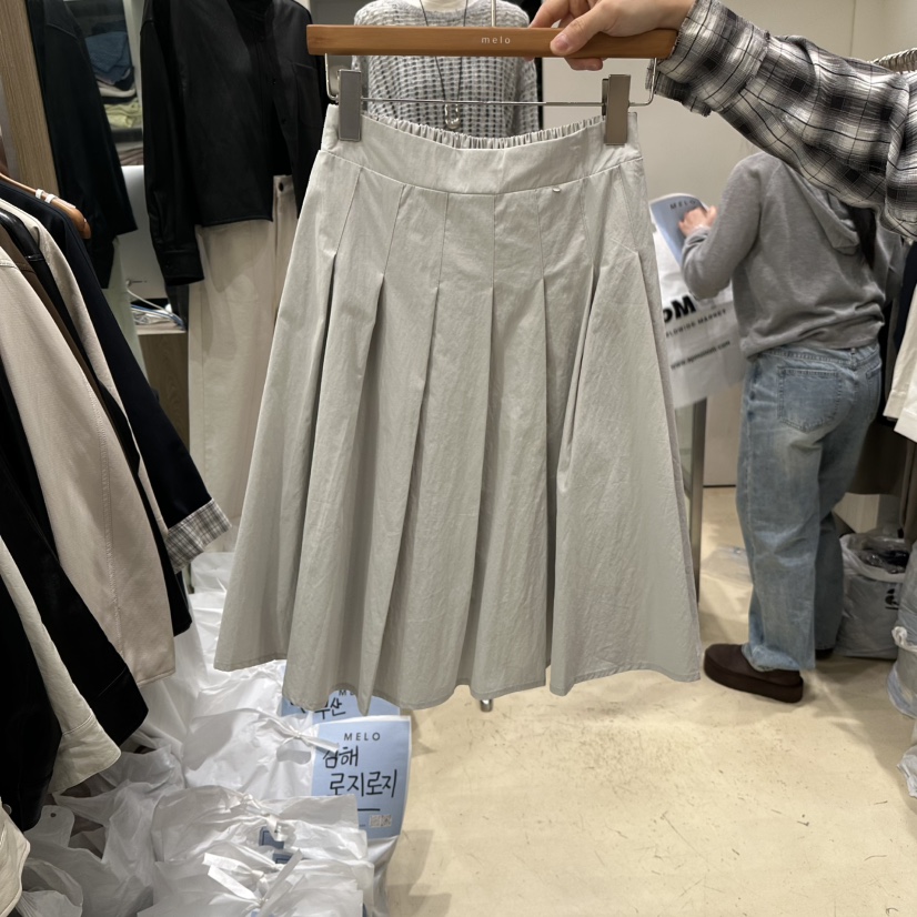 MELO東大門直郵女裝新款真品時尚26春夏半身裙中短裙褶裙MELO半身裙/中短裙圖色2