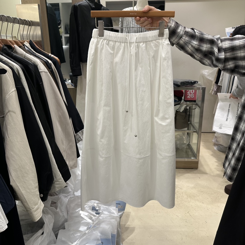 MELO東大門代購女士新款真品推薦熱賣時尚休閑人氣26春夏長裙MELO長裙圖色1