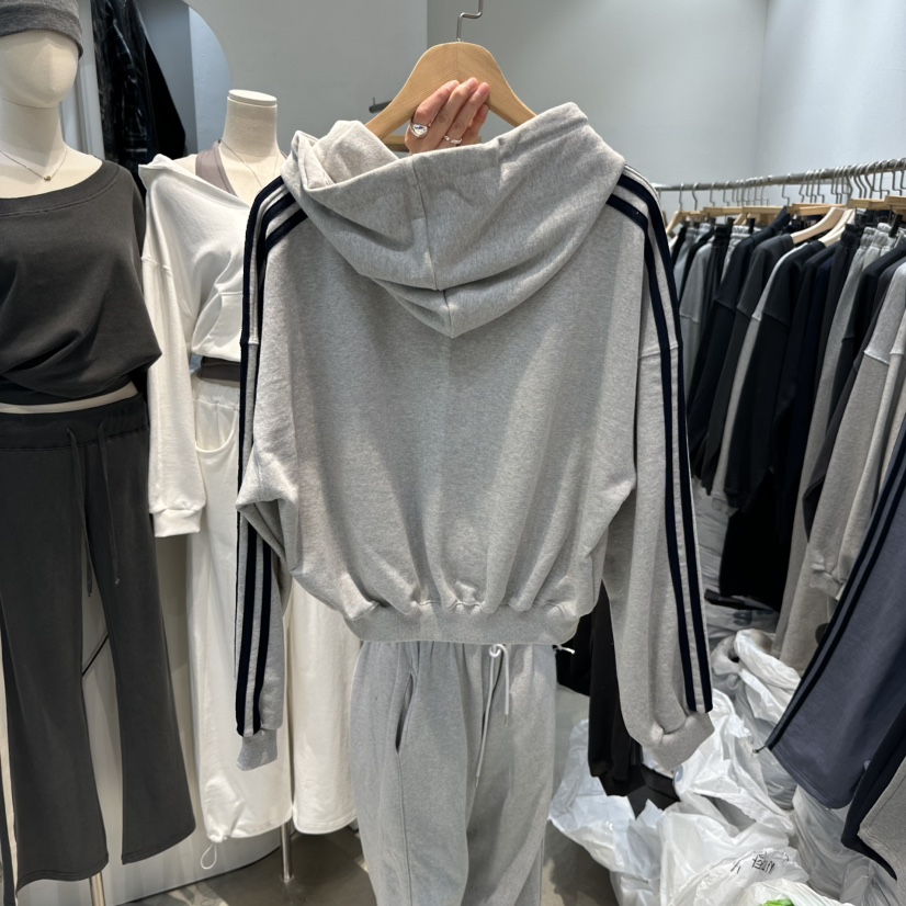 W.FATAL韓國直郵女裝新品推薦26春夏真品夾克連帽拉鏈衫W.FATAL夾克