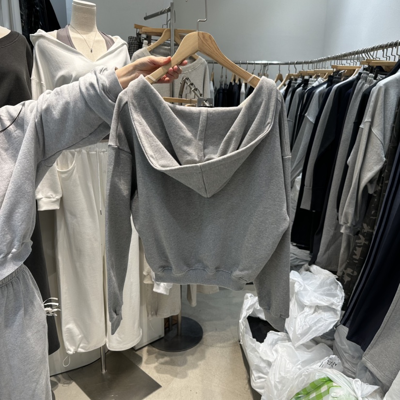 W.FATAL東大門代購女士新品熱賣真品時尚26春夏職業衛衣W.FATAL衛衣