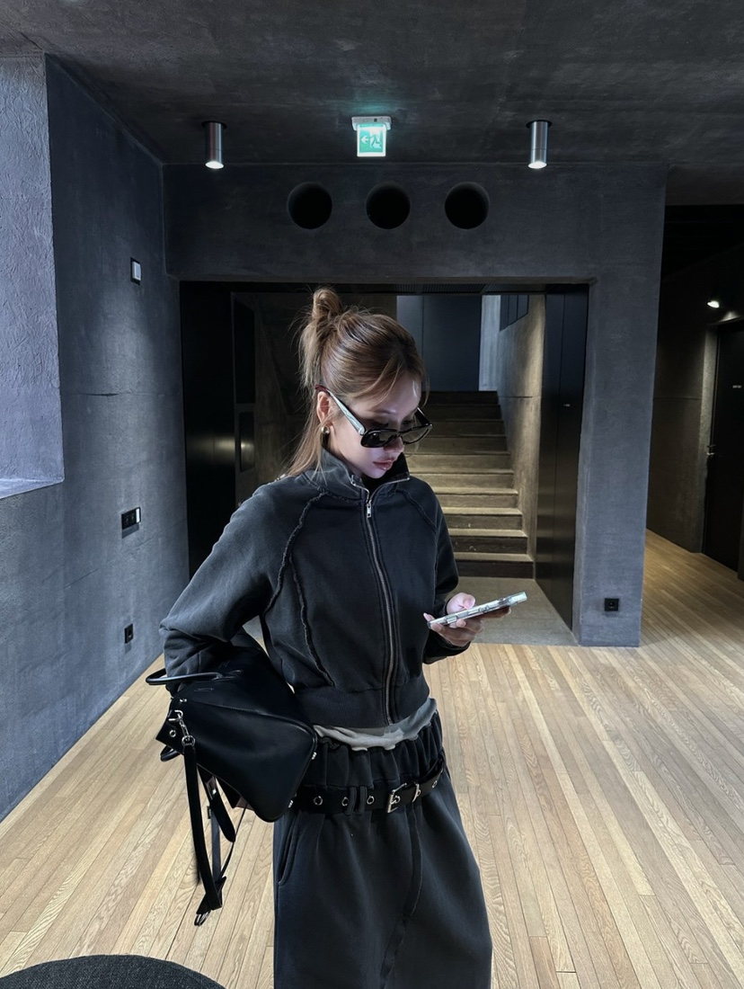 ZEROZERO東大門直郵女裝新款人氣職業推薦時尚長裙不含腰帶ZEROZERO長裙