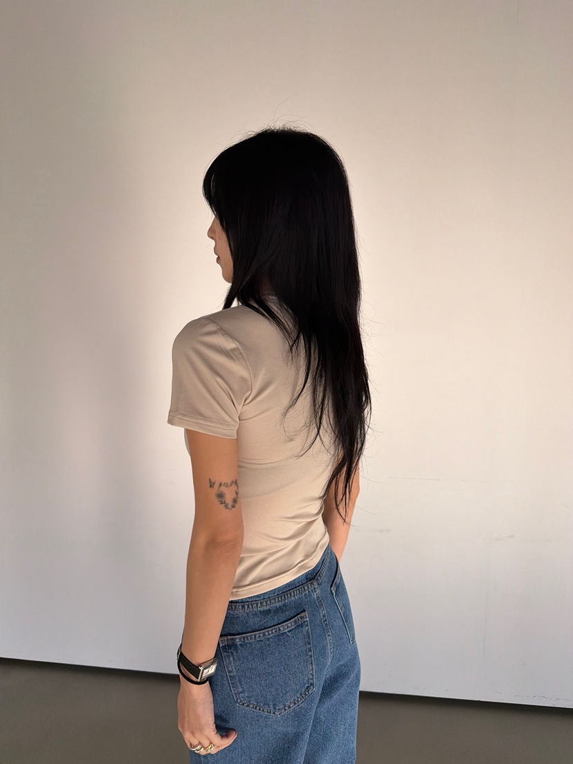 SOLAR韓國直郵女士新品推薦人氣職業休閑真品時尚熱賣T恤SOLART恤