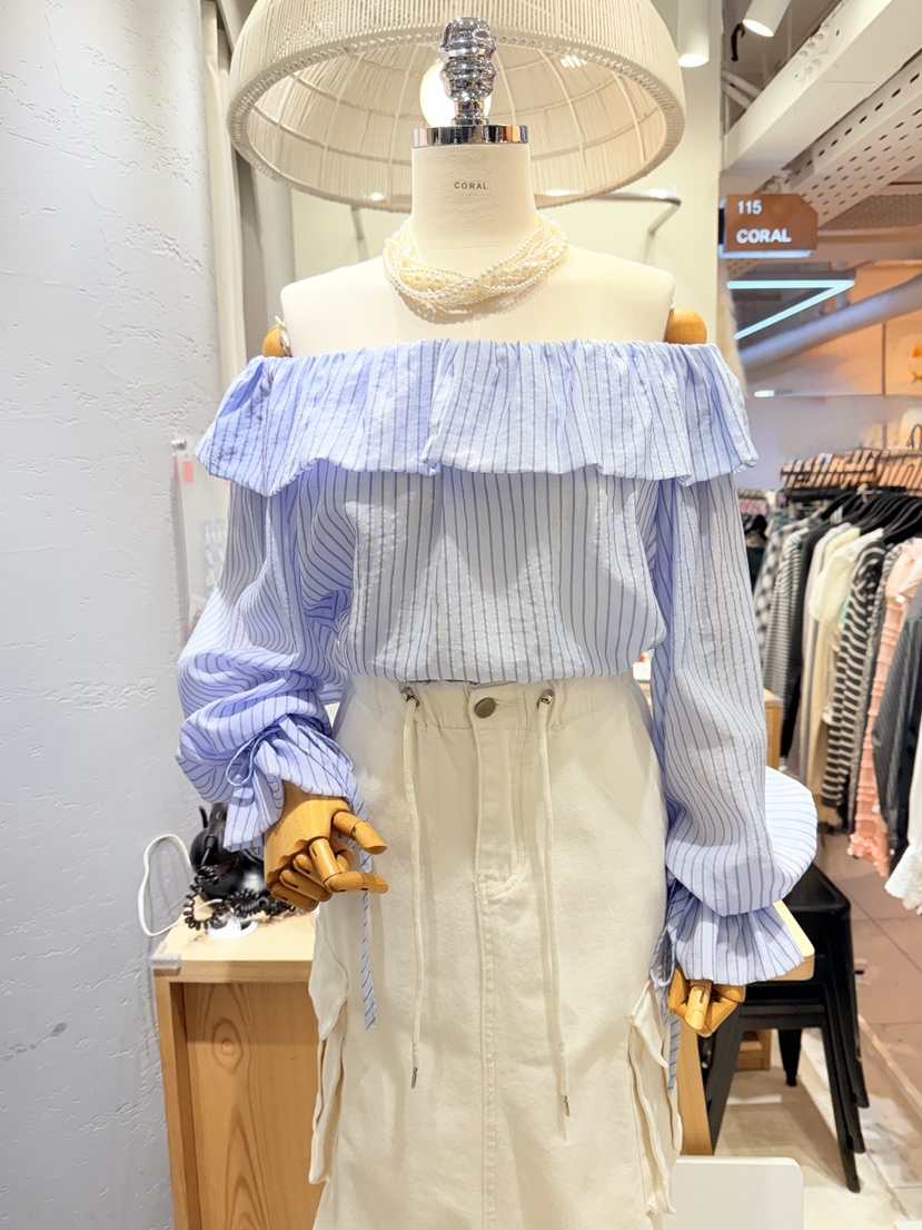 CORAL東大門直郵女裝新品真品推薦時尚襯衫蕾絲衫不含配飾CORAL襯衫/蕾絲衫