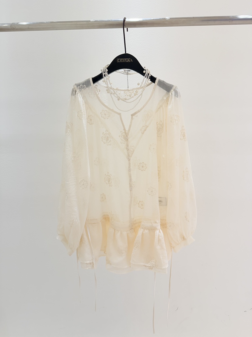 CORAL韓國代購女裝新款職業真品熱賣時尚襯衫蕾絲衫不含配飾CORAL襯衫/蕾絲衫圖色1