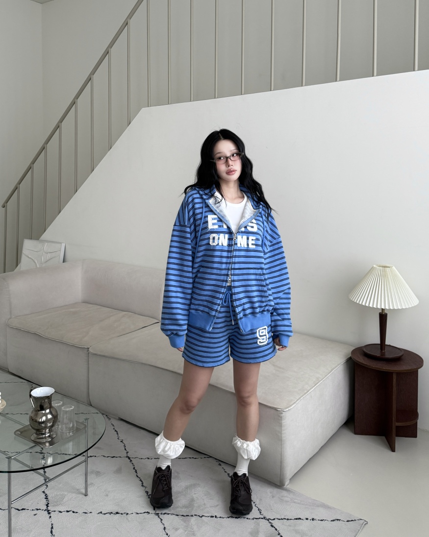 SUGAR CASE韓國直郵女裝新款職業熱賣26春夏夾克拉鏈貼花SUGAR CASE夾克