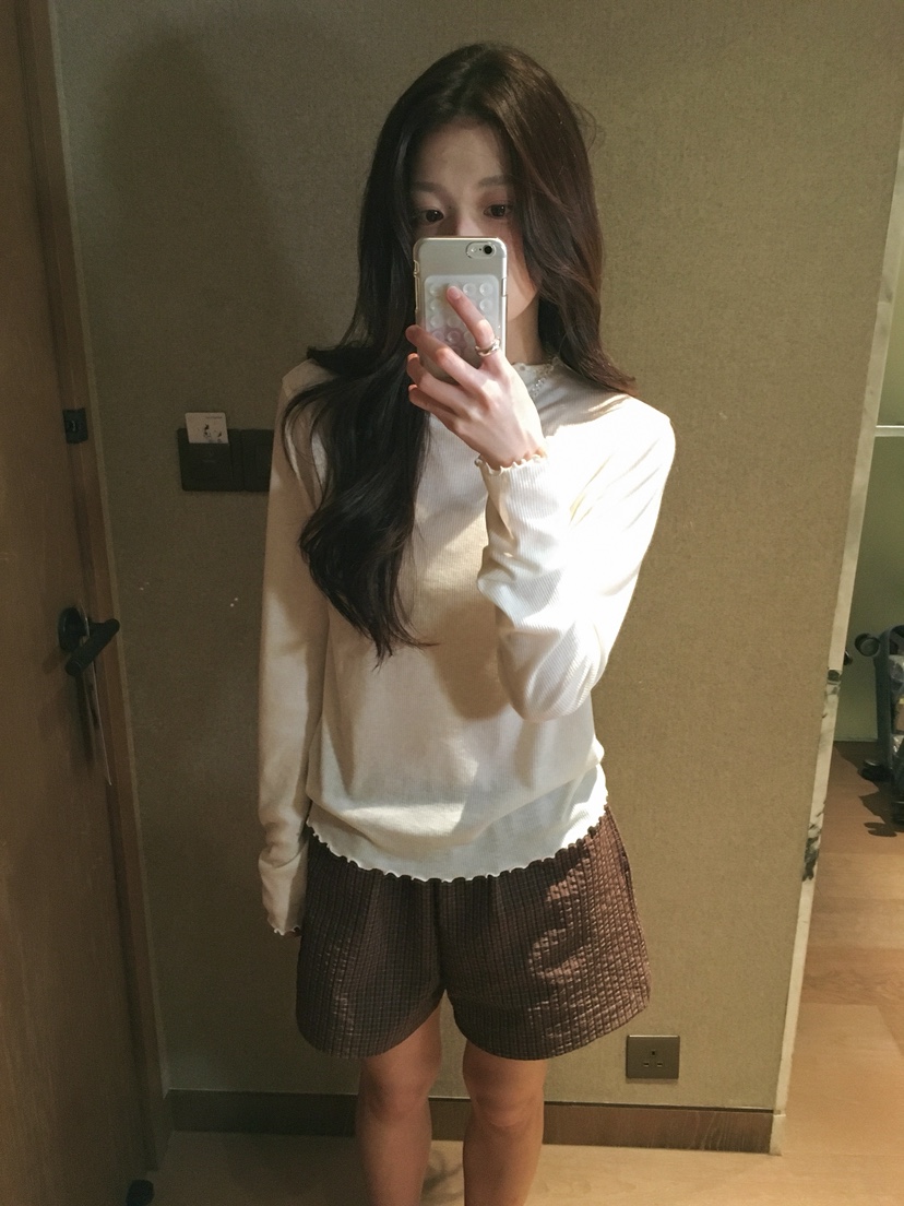 ERUME韓國代購女士新款職業真品26春夏熱賣時尚推薦長袖T恤ERUME長袖T恤