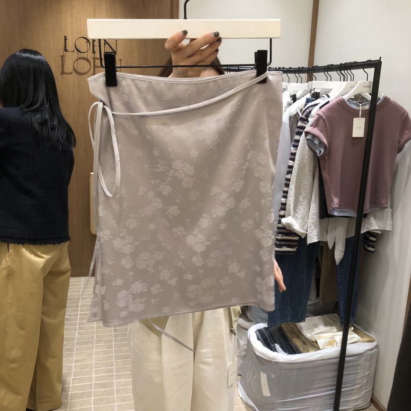 LOFN東大門直郵女裝新款26春夏推薦熱賣人氣半身裙中短裙LOFN半身裙/中短裙